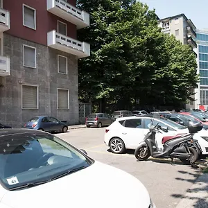 Youhosty - Paoli 3 Italy