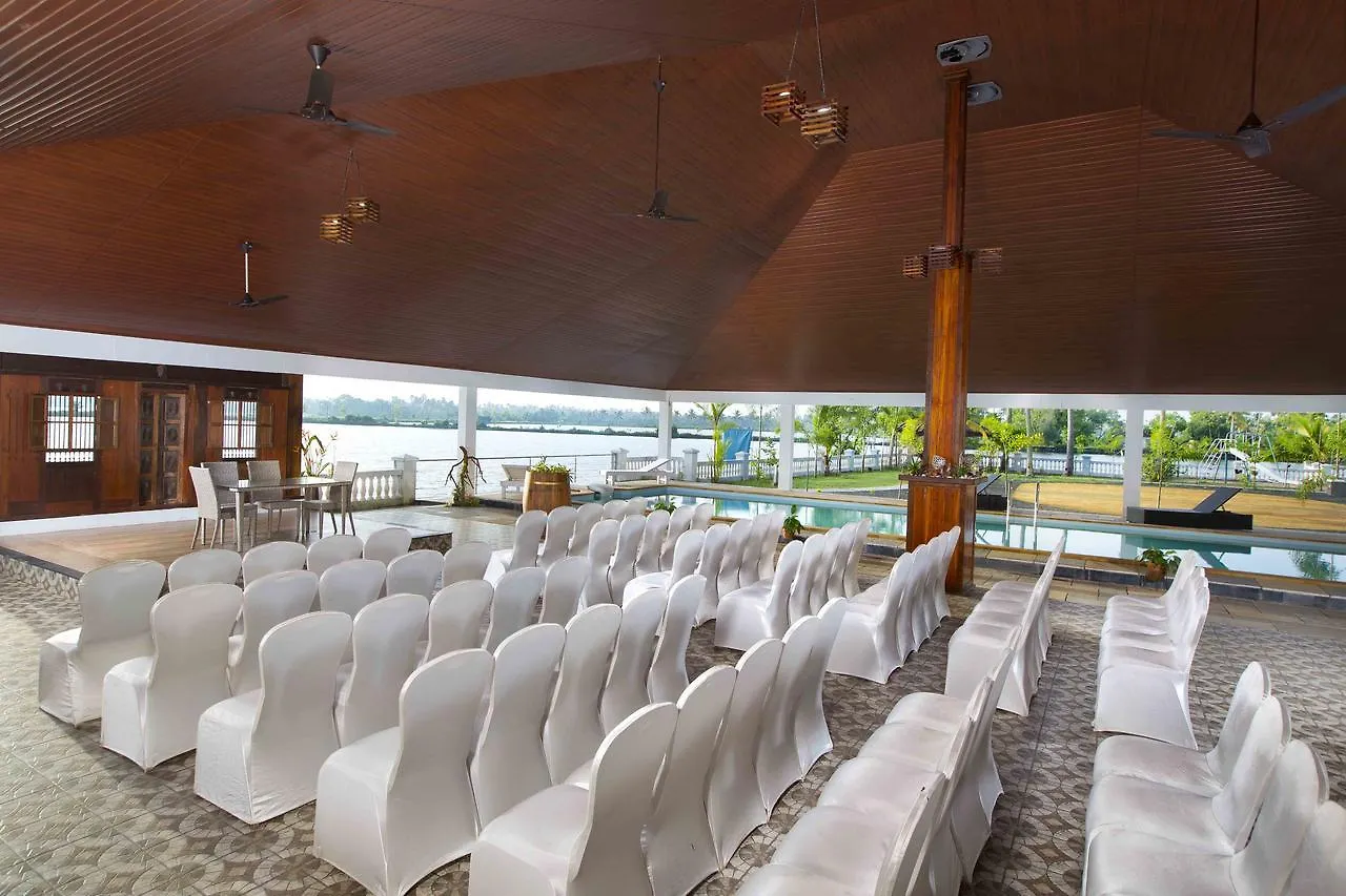 **** Resort Indriya Sands Cherai Beach India