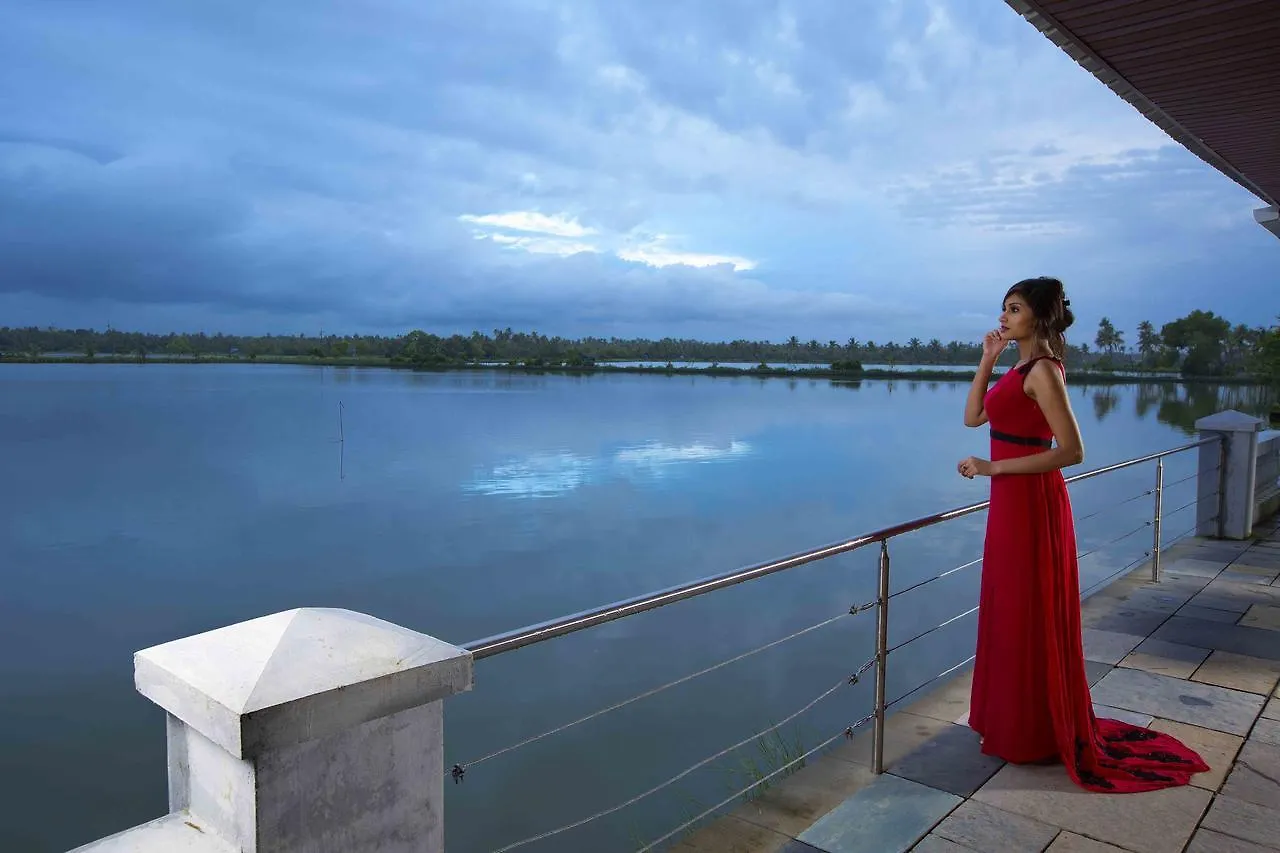 Resort Indriya Sands Cherai Beach